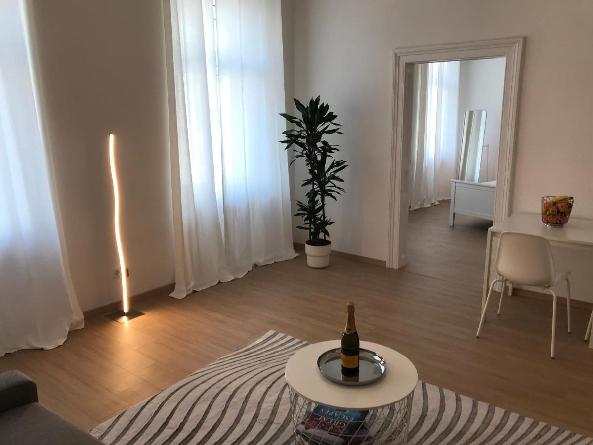 New • City-Park Apartment In The Vienna Center. Esterno foto