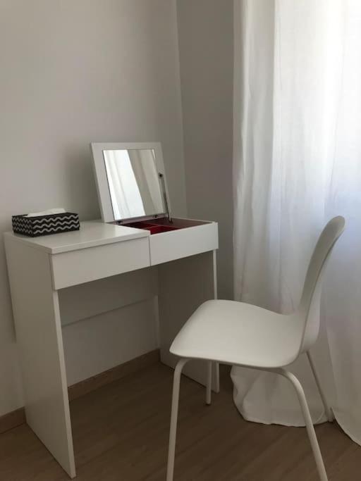 New • City-Park Apartment In The Vienna Center. Esterno foto